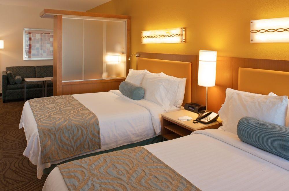 Springhill Denver At Anschutz Medical Campus 3*